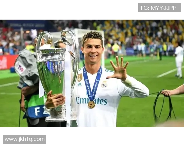 全球足球巨星争锋 国际足坛谁是最佳球员的无解之谜