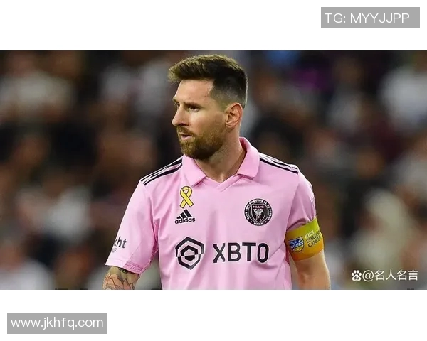 最张扬的足球球星是谁 他为何能在球场内外引发如此轰动效应